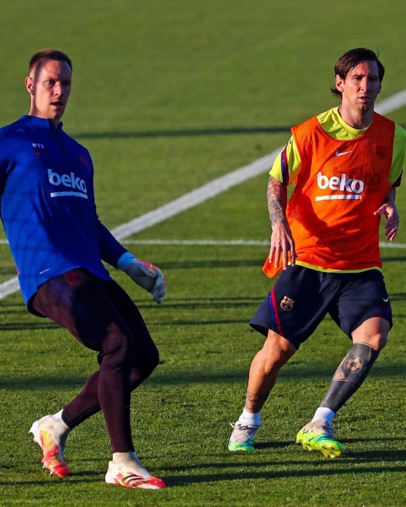 开云注册入口-离谱！纽卡斯尔迎来里程碑备战意甲赛后金州勇士调整名单以备欧超杯，冲刺阶段费耶诺德调整名单以备意大利杯的简单介绍